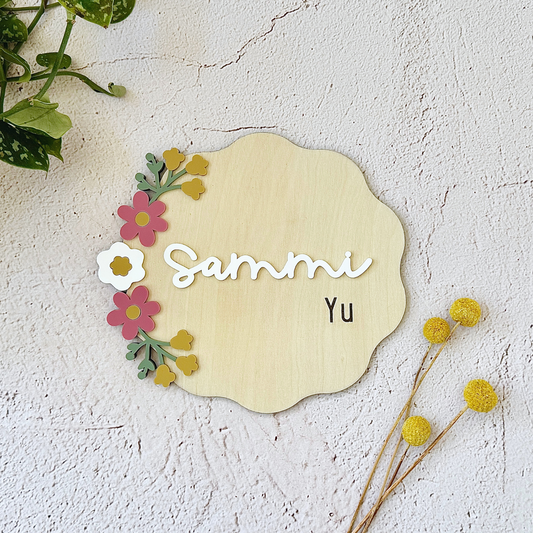 Personalized Floral Name Sign – Custom Wooden Wall Decor